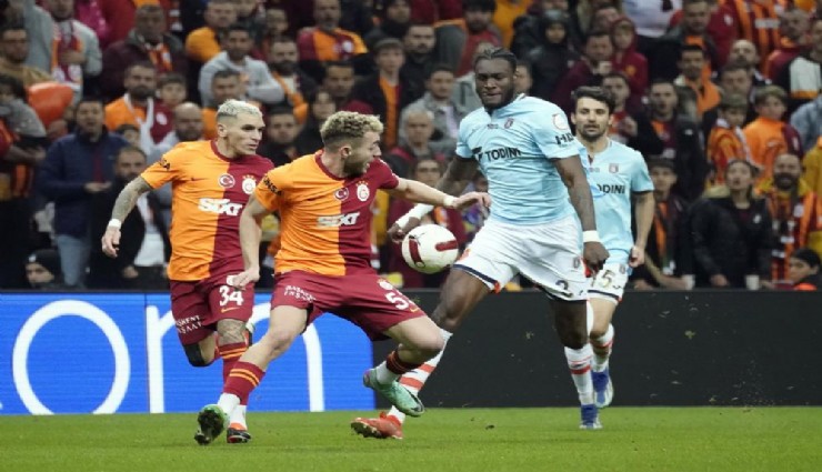 Galatasaray, Başakşehir'i 2-0'la geçti