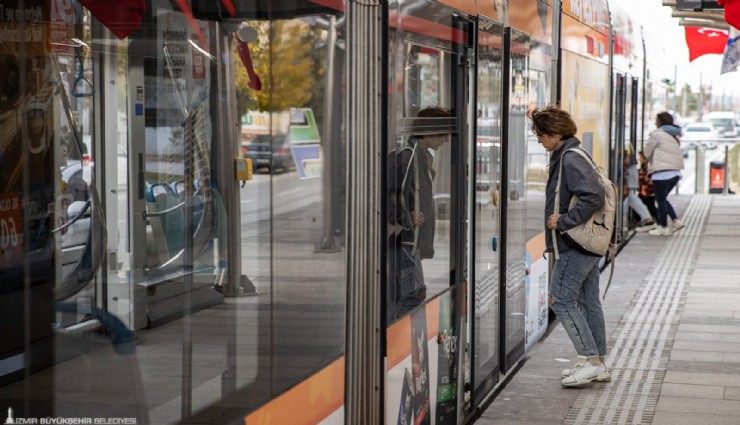 İzmirliler Çiğli Tramvayı'nı çok sevdi