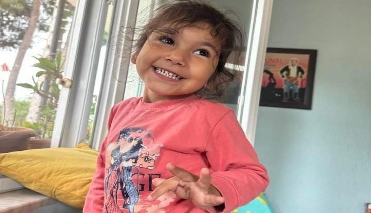 Minik Fatmaana, ambulansta can verdi
