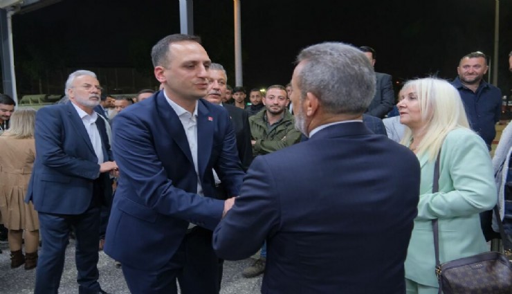 Bornova’da centilmen yarış: AK Parti Adayı Çayır’dan CHP Adayı Eşki’ye 