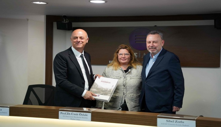 İYİ Parti adayı Özlale ESİAD'ta projelerini anlattı: İzmir’in sorunlar şehri değil, fırsatlar şehri olmasını hayal ediyoruz