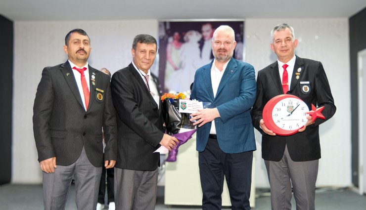 Menemen'de ilk iftar şehit aileleri ve gazilerle