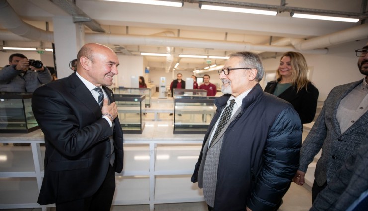 Prof. Dr. Naci Görür İzmir’deki yapı ve zemin laboratuvarını ziyaret etti