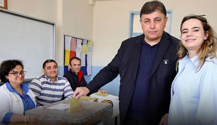 Tugay, CHP Genel Merkezinin İzmir anketlerini açıkladı: İşte merakla edilen sonuçlar
