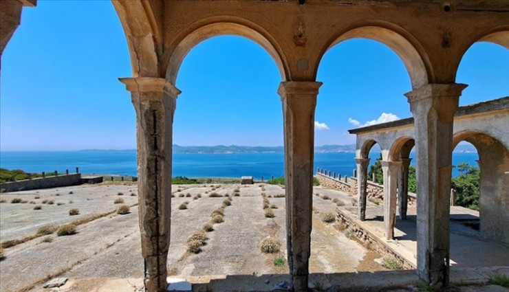 Yunanistan, 'Türklere kapıda vize' için tarih verdi