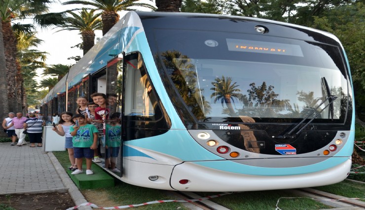 23 Nisan'da toplu ulaşıma sefer ayarı: Metro, Tramvay saatleri değişti
