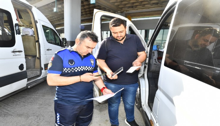 İzmir Büyükşehir Belediyesi zabıta ekipleri bayram öncesi sıkı denetimde