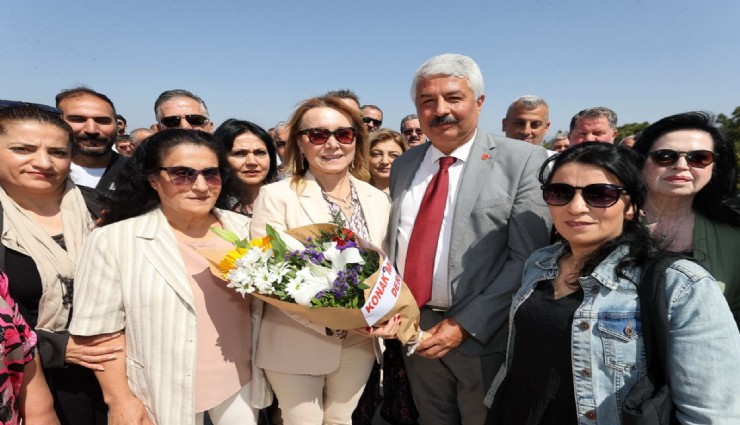 Konak Belediye Başkanı Mutlu muhtarlarla buluştu; Çok güzel işlere imza atacağımıza inanıyorum