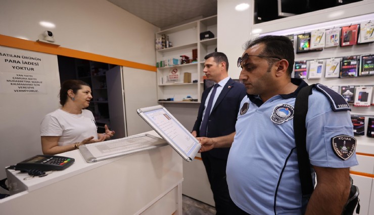 Konak zabıtasından ruhsat ve kaldırım işgaline sıkı denetim