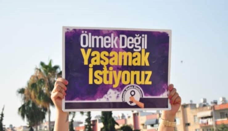 Martta 37 kadın katledildi