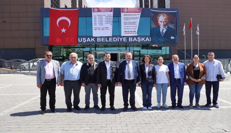 Uşak Belediyesi'nin borçları binaya asıldı: Yaklaşık 1.3 milyar TL borç çıktı