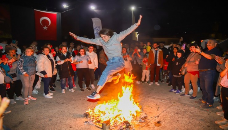 Çeşme’de Hıdırellez Şenliği coşkuyla kutlandı
