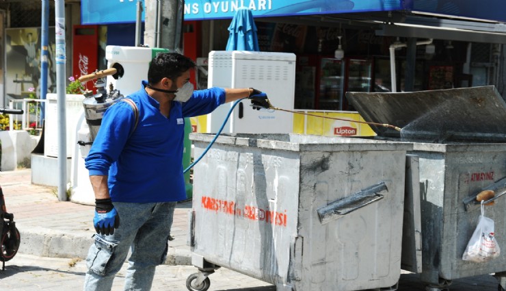 Karşıyaka’da haşerelere karşı ilaçlama seferberliği