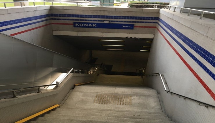 Konak Metroda intihar girişimi