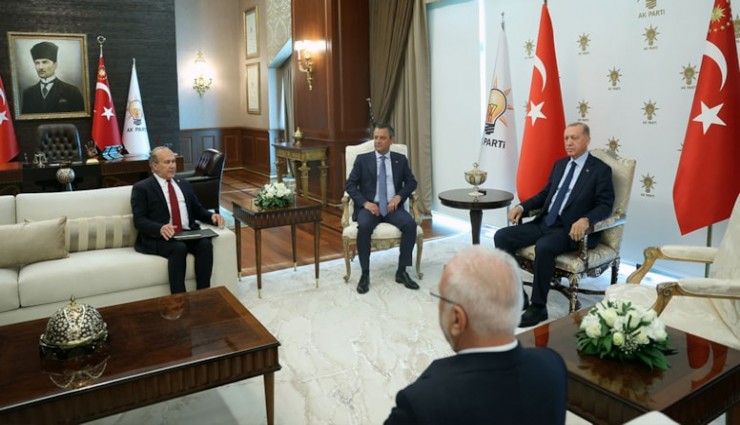 Özgür Özel açıkladı: Namık Tan, Erdoğan'la görüşmede neden yer aldı?