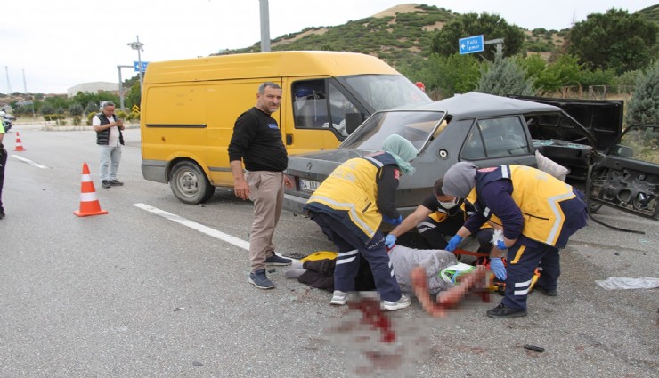 Transit ile otomobil çarpıştı: 1 ağır yaralı