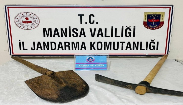 Manisa’da defineciler suçüstü yakalandı