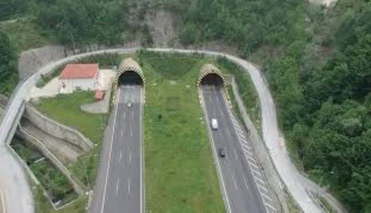 Bolu Dağı Tüneli İstanbul istikameti 50 gün trafiğe kapanıyor