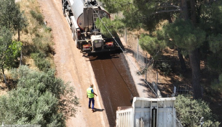 Büyükşehir 3 ayda 40 kilometre köy yolu yeniledi