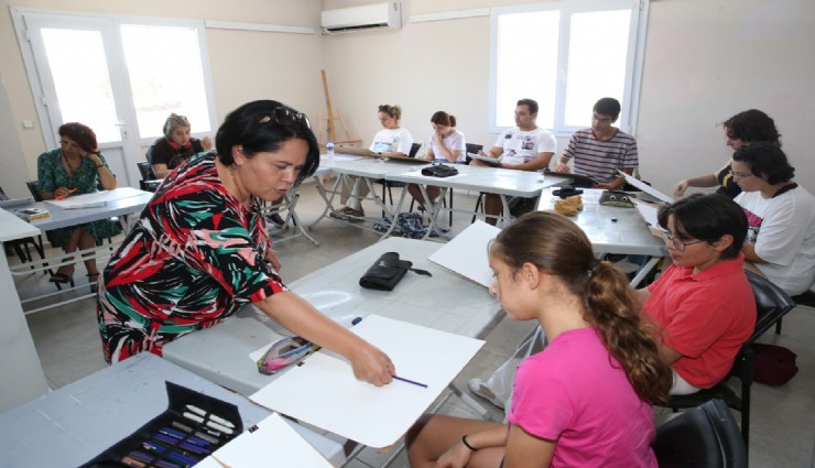 Çiğli Belediyesi gençleri yetenek sınavına hazırlıyor