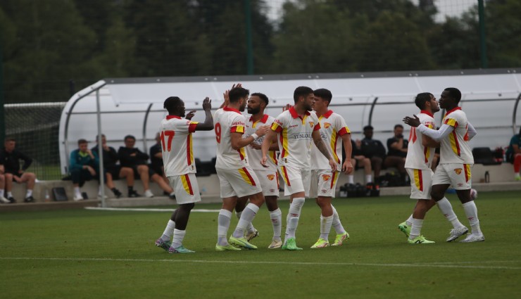 Göztepe, Luton Town'ı 3 golle devirdi