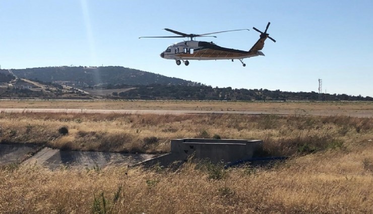 Türkiye’den yardım için gönderilen 2 uçakla 1 helikopter Yunanistan’a ulaştı