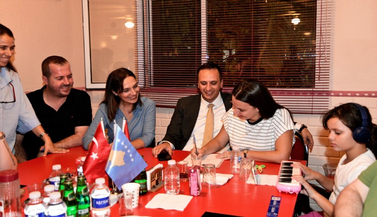 Başkan Eşki'den Bornova Arnavutları’na ziyaret