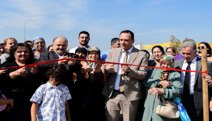 Bornova Belediyesi’nden yerel üretime destek: Pınarbaşı Kent Bostanı açıldı