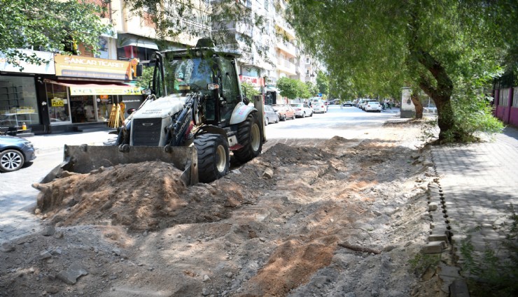 Bornova'da servisler için indirme alanı