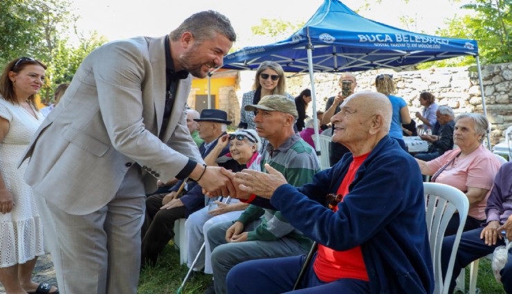 Buca Belediyesi Alzheimer’a karşı farkındalık yarattı