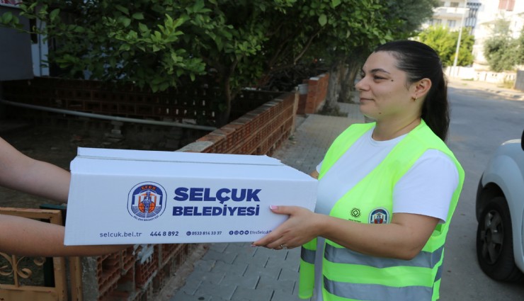 Efes Selçuk'ta sosyal dayanışma büyüyor: Başkan Sengel'den beslenme çantası çağrısı