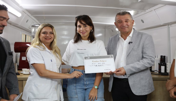 Güzelbahçe’de barista kursu sertifikaları dağıtıldı