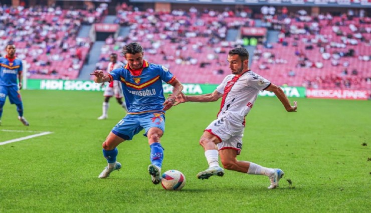 Karadeniz'de gol düellosu: Samsunspor vazgeçmedi, Göztepe üç puandan oldu: 4-3