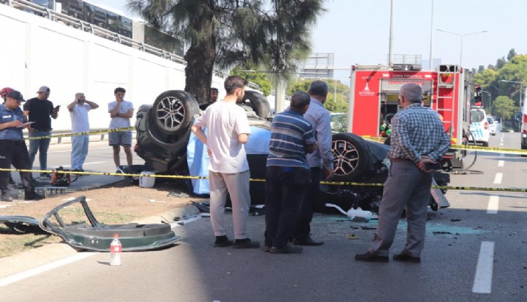 Konak'ta korkunç kaza: Otomobil alt geçide düştü, 3 kişi öldü