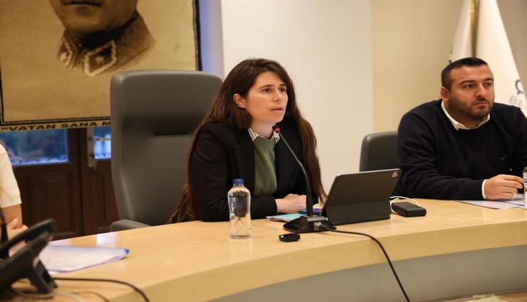 Başkan Denizli: Ortak akılla Çeşme’ye dair fikirleri ortaya koymak için çalışıyoruz