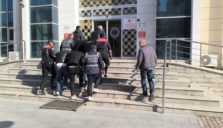 Çakma kombi servisi operasyonu: 4 gözaltı