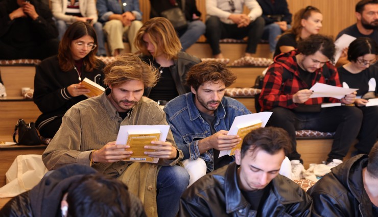 Çeşme Belediyesi’nden, üniversiteli gençlere 10 bin TL destek