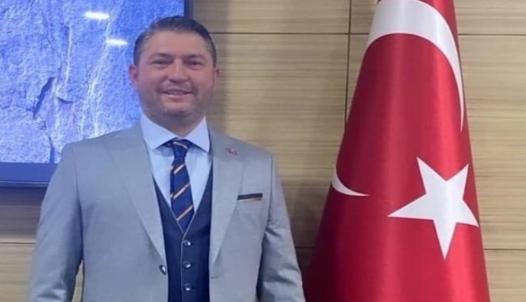 CHP lideri Özel'in kuzeninden tepki: 'Menemen halkı satılık değildir, seni kandırmışlar'