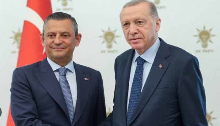 Cumartesi günü iki lider İzmir'de: Erdoğan partisinin il kongresine, Özel çalıştaya katılacak