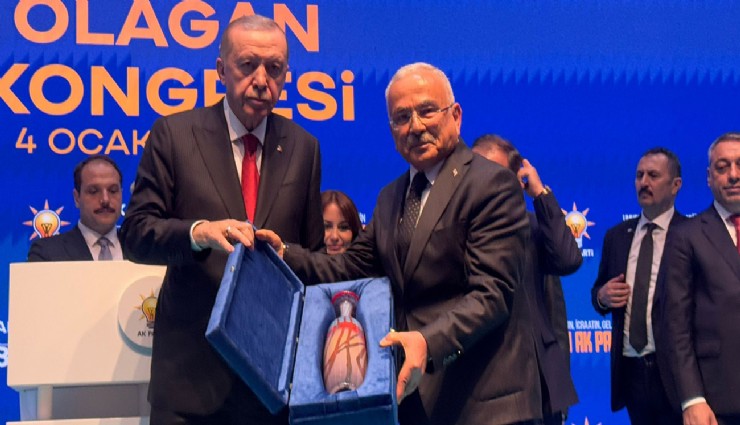 Erdoğan: Ankara-Karadeniz ve Gürcistan arasında demiryolu ulaşımını planlıyoruz