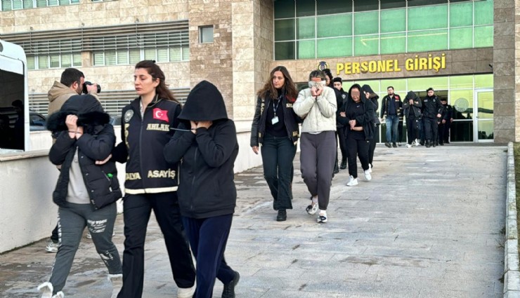 İzmir dahil 3 ilde fuhuş operasyonu: 15 şüpheliden 13'ü tutuklandı