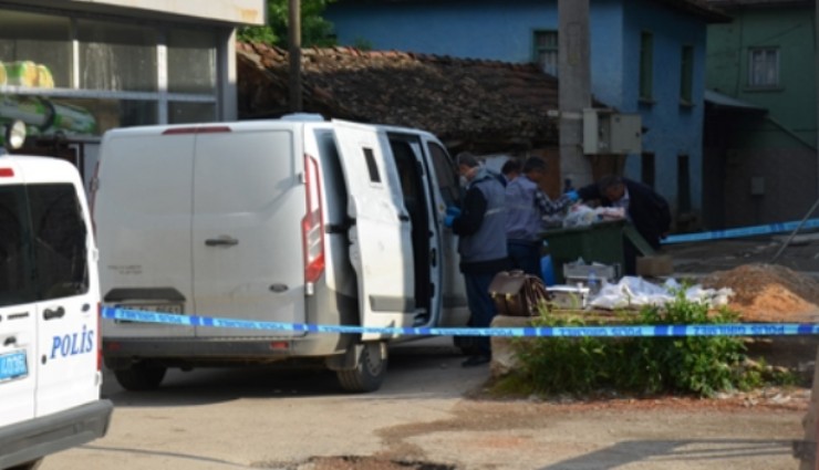 İzmir'de devlet bankasına soygun: Bankanın zırhlı aracı çalındı