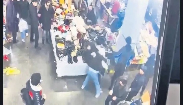 Kadıköy bit pazarında dehşet: İtalyan şefin oğluna bıçaklı saldırı