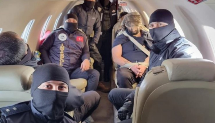 Kırmızı bültenle aranıyorlardı: Suç örgütü elebaşı Ercan Yılmaz ve örgüt üyesi İbrahim Kaymak Türkiye’ye getirildi
