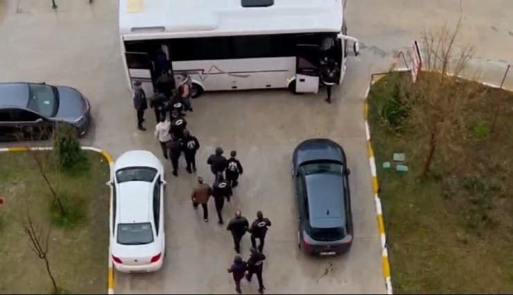 Manisa'da yasa dışı bahis operasyonu: 5 kişi tutuklandı