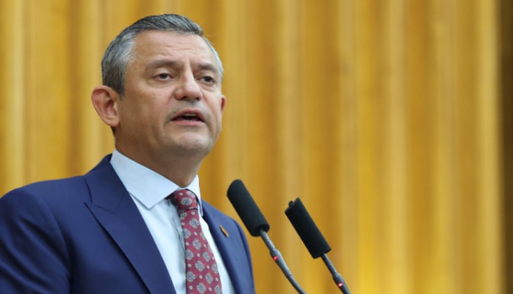 Özel, İzmir’i de örnek gösterdi: Muhalefetin SGK’ya borcu çeyrek kamyon altın, yandaşın borcu 9 kamyon altın