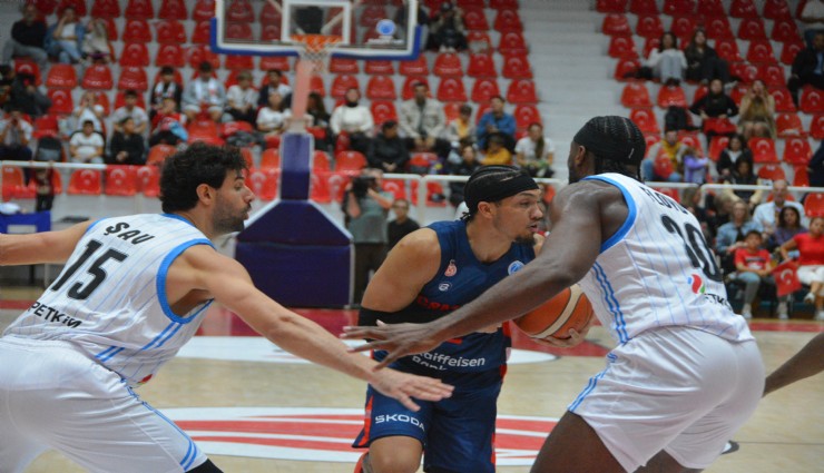 Aliağa Petkimspor, Avrupa’da 3’te 2 yaptı