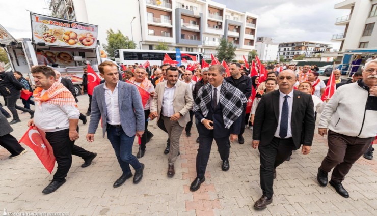 Cumhuriyet Her Yerde kutlamaları Menemen'de