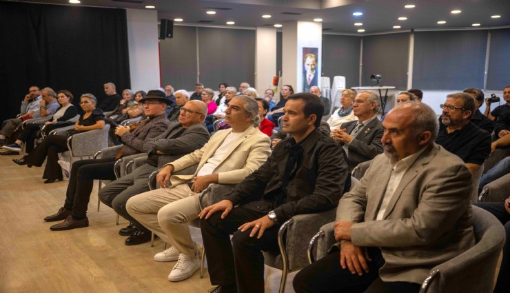 Cumhuriyet ve Atatürk Bornova Kent Söyleşileri’nde anıldı