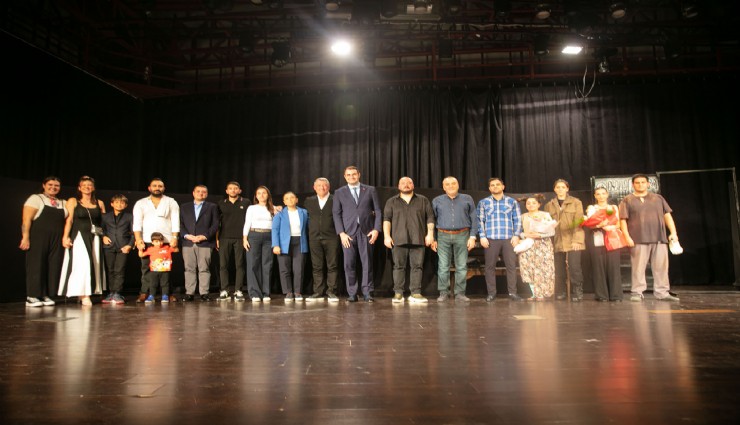 Güzelbahçe’de kahkaha dolu gece